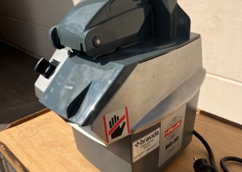 Hällde RG-50 inkl. rivskiva 4mm och utmatarskiva