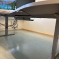 1544897-8 Kontorsplats - Skrivbord Edsbyn, skärmar, byrå, m.m.