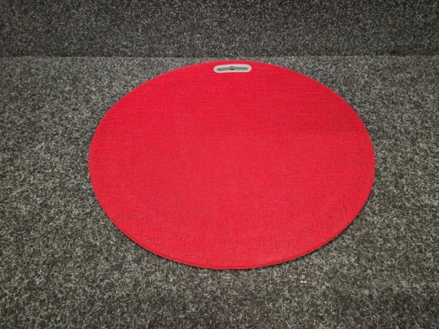 1579034-1 2 pcs Standing mats Götessons Dot StandzOn