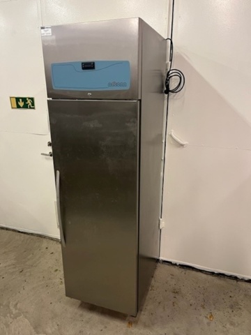1436511-1 Refrigerator - Accona