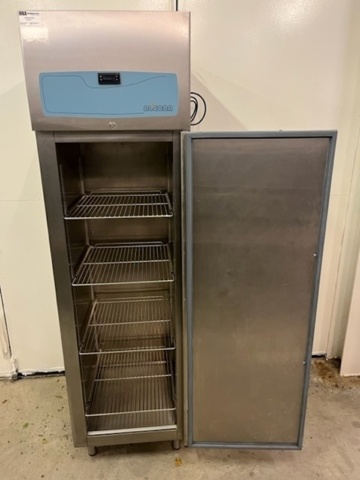 1436511-4 Refrigerator - Accona