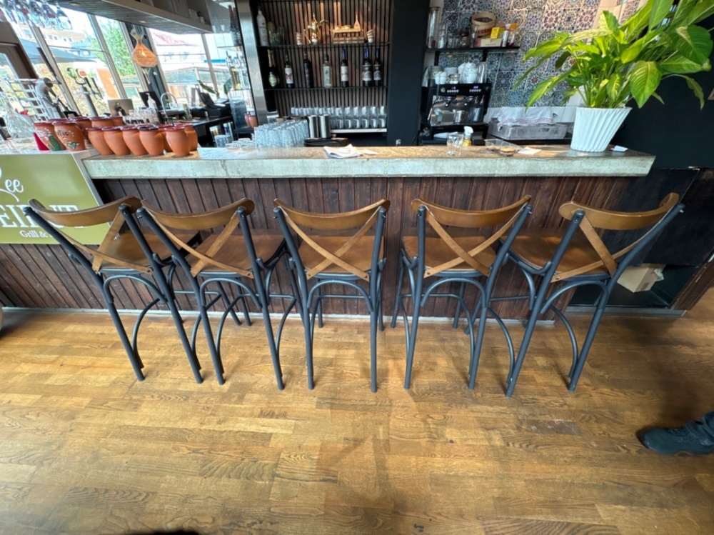 1536046-1 Barstolar 5 st