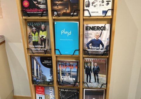 Newspaper rack