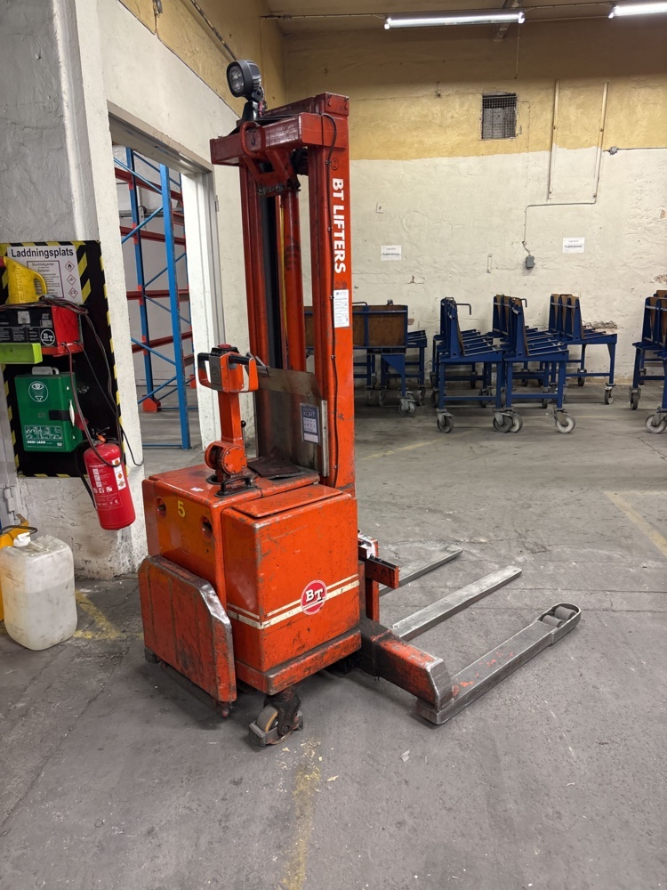 1573247-2 Elektrisk truck - BT BTLST