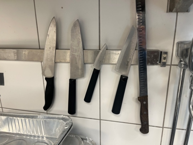 1578725-10 Stove and kitchen utensils, accessories, tins