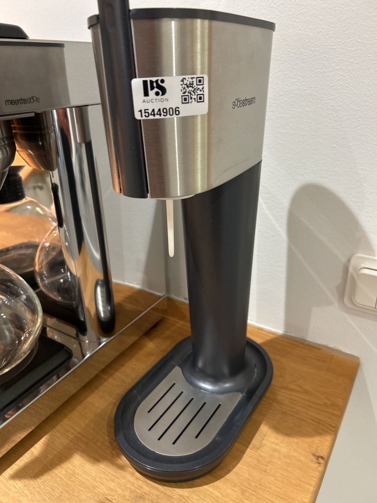 1544906-1 Carbonation machine with accessories - SodaStream