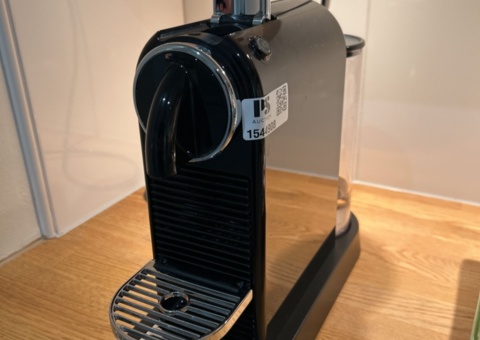 Capsule coffee machine - De'Longhi Nespresso