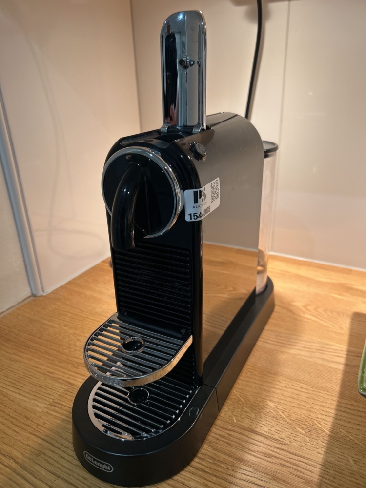 1544908-1 Capsule coffee machine - De'Longhi Nespresso