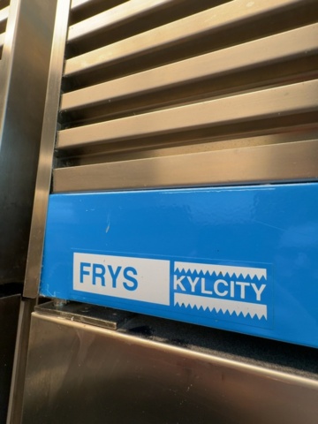1536060-3 Frys - KylCity CF-C 800 -2009