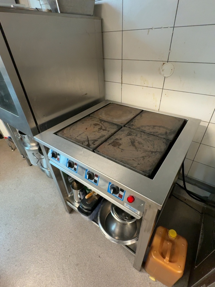 1536063-2 Restaurant stove with 4 burners - Fribergs Verkstäder FS 4090 Standard -2024