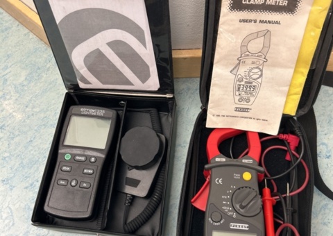 Measuring instruments - Finest 115 Clamp Meter, Elma 1335 Lightmeter