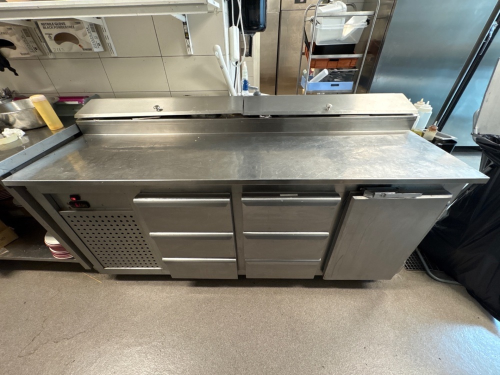 1536069-2 Refrigerated counter with cooling channel and 6 drawers