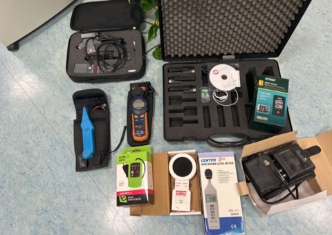 Collection of measuring instruments - Extech, Center, etc.