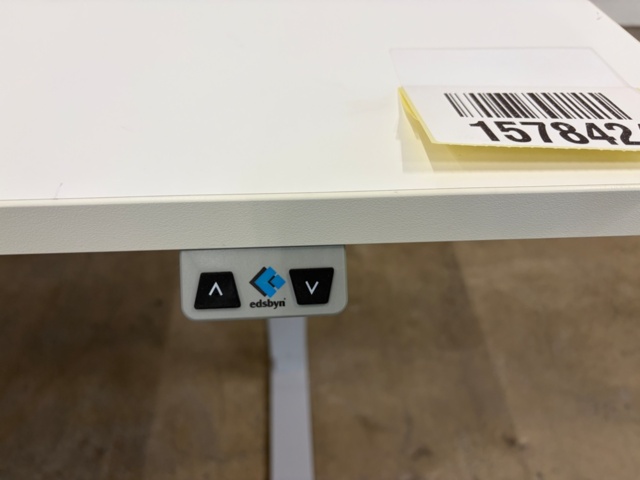 1578424-3 Height-adjustable desk - EDSBYN