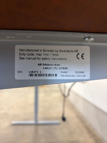 1578425-5 Height-adjustable desk - EDSBYN