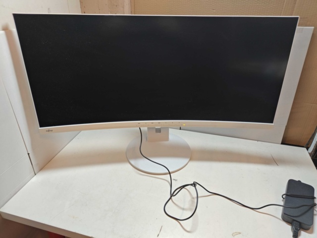 1564863-1 Computer monitor FUJITSU B34-9 UE curved 34-inch ultrawide UWQHD