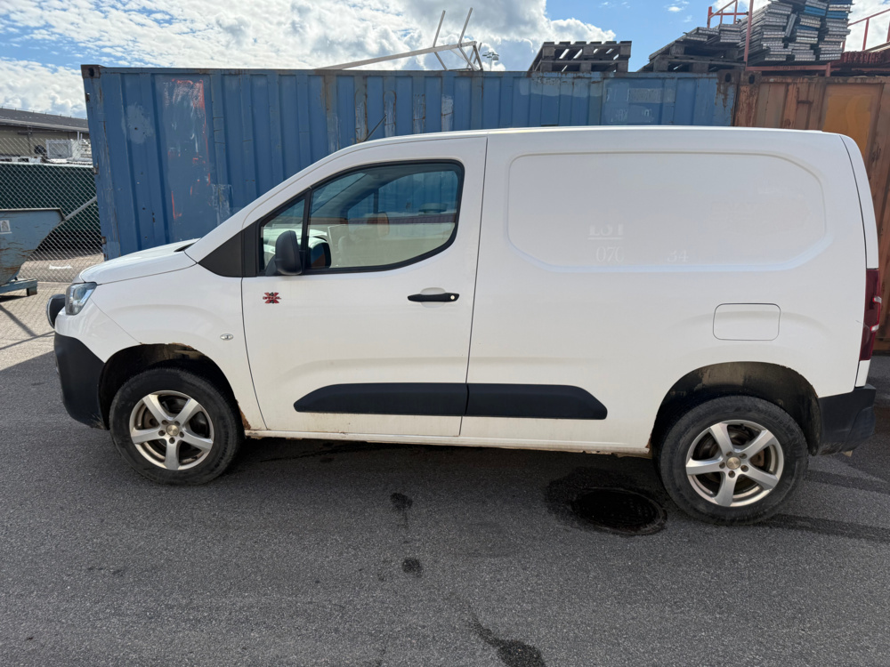 1579388-2 Citroën Berlingo 1.5 BlueHDi 4X4 Manuell -2019