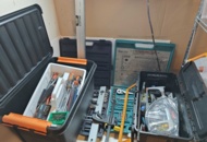 1564864 Large lot of tools, power tools and parcel trolleys