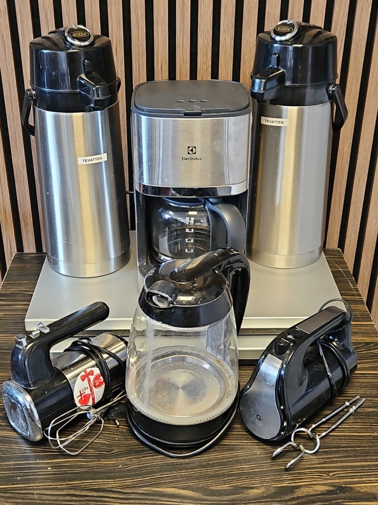 1529501-1 Collection of kitchen appliances - Electrolux, Andersson and others.