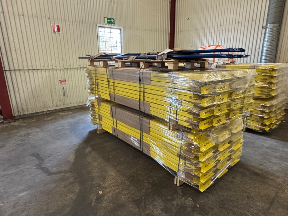1579559-2 Pallet rack new from MGL / MAGO 120 pallet spaces