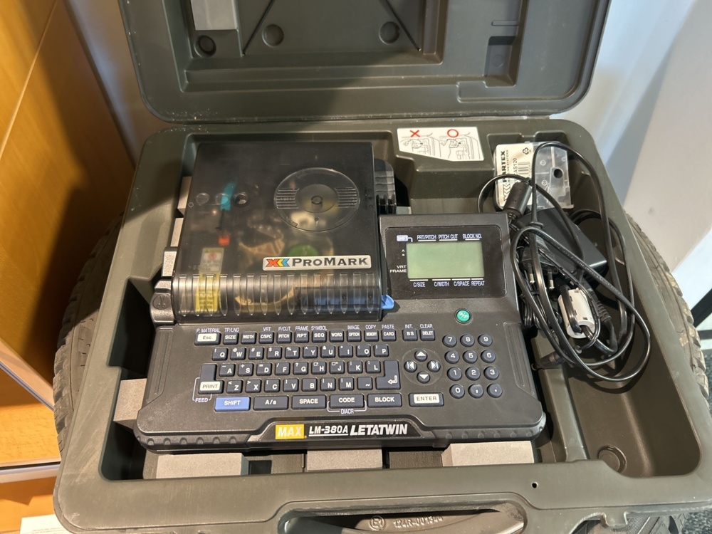 1544941-1 Labeling machine - MAX LM-380A LETATWIN