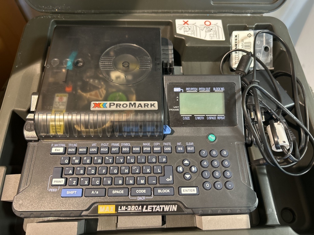 1544941-2 Labeling machine - MAX LM-380A LETATWIN