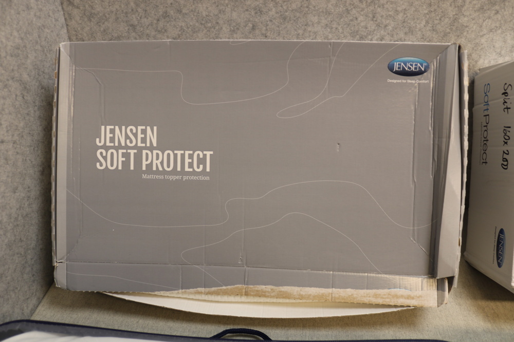1515213-3 Mattress protector Jensen & Pillows Varnamo
