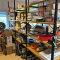 1544947-3 Two shelves with contents