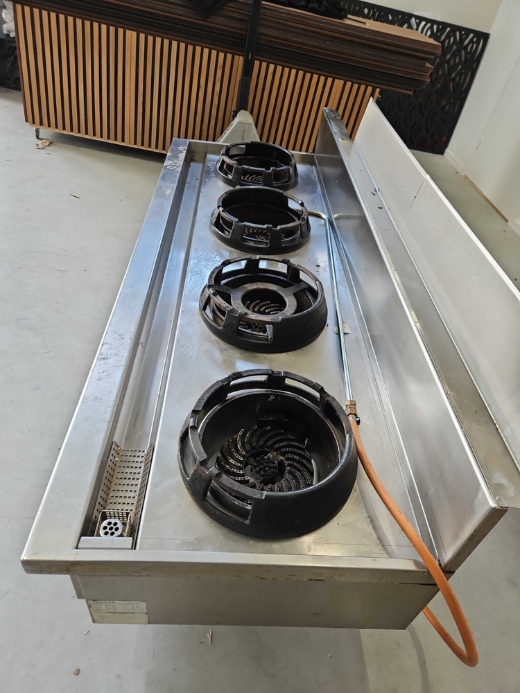 1529508-2 Gasolwok med 4 brännare - Casta CC 04B