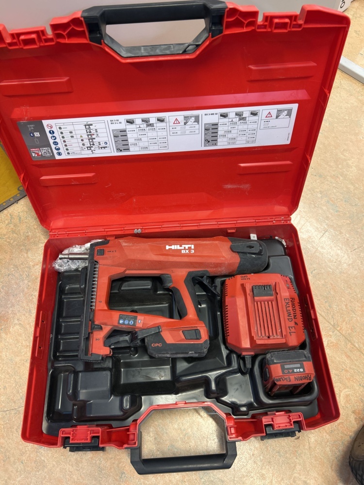 1544955-1 Bultpistol med tillbehör - Hilti BX 3