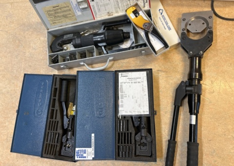 Press tools with accessories - Combro / Astro Tool Corp