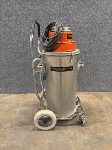 1579621-6 Våtdammsugare Husqvarna W70P