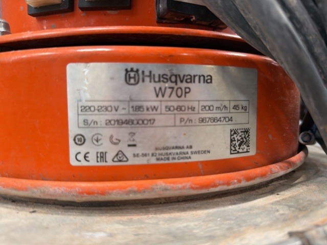 1579621-8 Våtdammsugare Husqvarna W70P