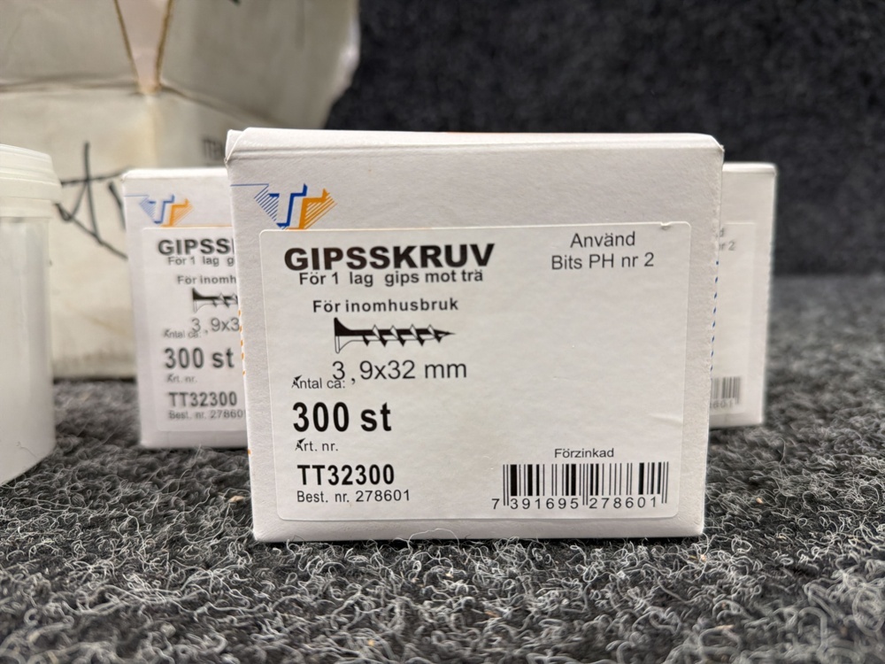 1579660-2 Gipsskruv, vingskruv & montageskruv
