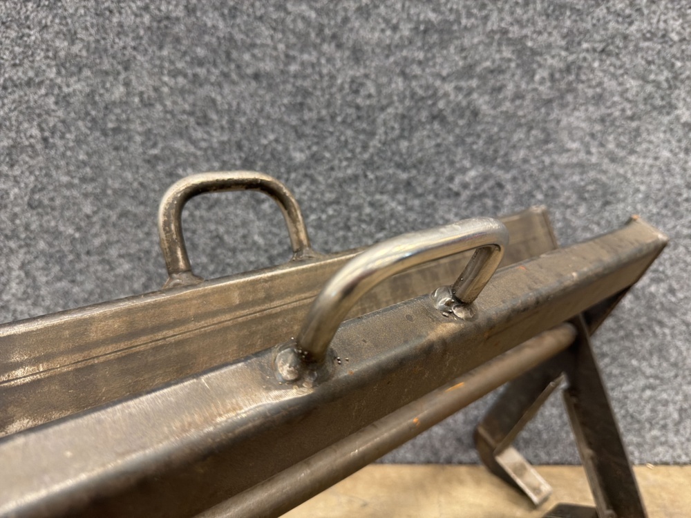 1579627-2 Materiallyft i stål