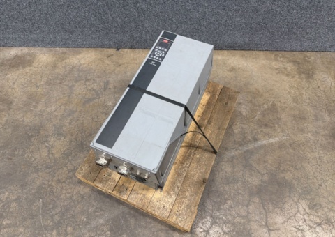 AC/DC converter Danfoss VLT HVAC Drive