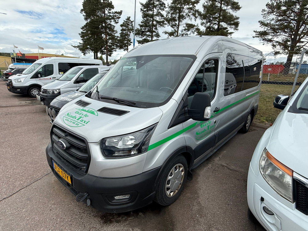 1568194-1 Ford Transit 350 Kombi 2.0 EcoBlue SelectShift -2023