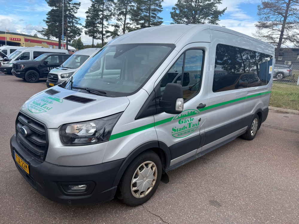 1568195-1 Ford Transit 350 Kombi 2.0 EcoBlue SelectShift -2023