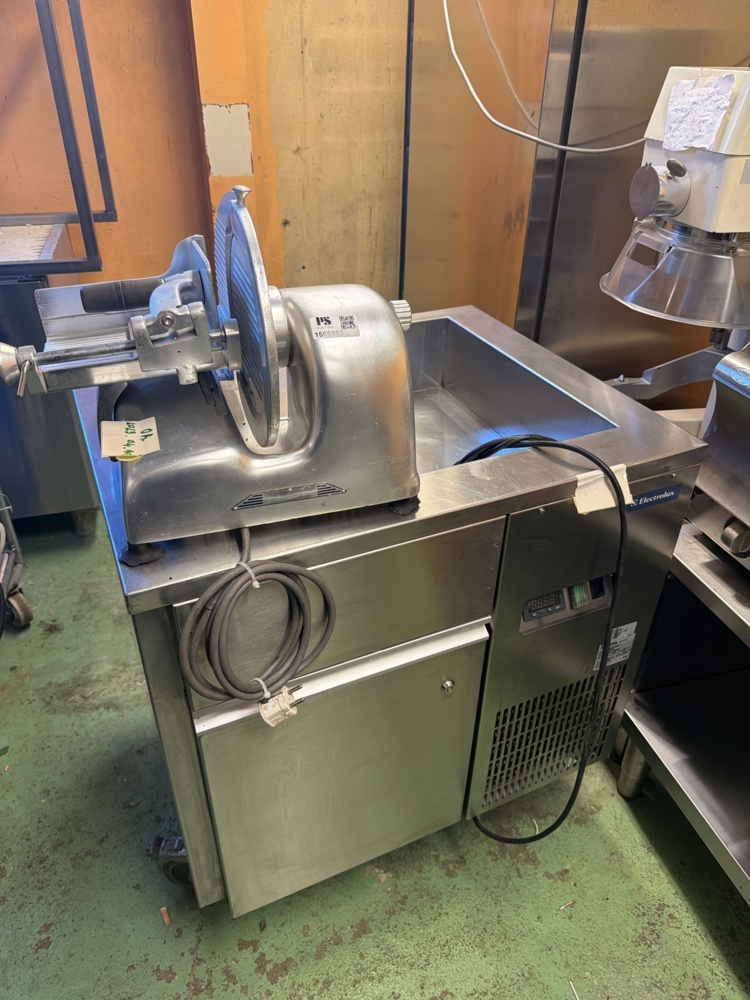 1566953-1 Skärmaskin och kylbänk - Tripas / Electrolux