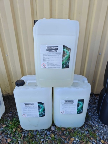 1484537-2 Oil, degreasing and car shampoo