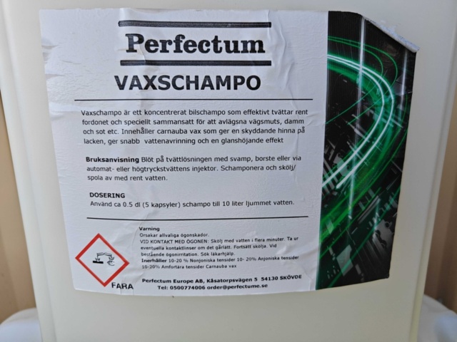 1484537-3 Oil, degreasing and car shampoo