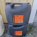 1484537-12 Oil, degreasing and car shampoo