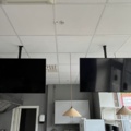 1580066-1 Two ceiling-mounted screens Samsung