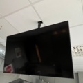1580066-3 Two ceiling-mounted screens Samsung