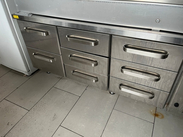 1580069-2 Grill cooling bench Coolpart 12 drawers and stainless steel riser