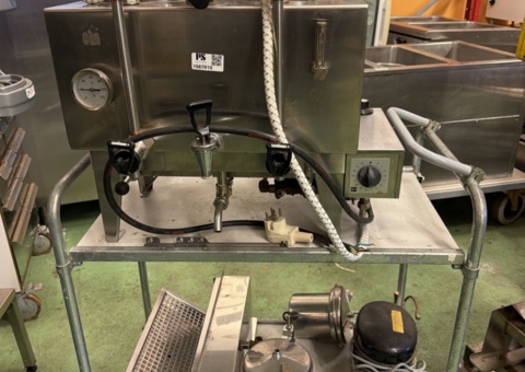 Coffee machine with various accessories and trolley – Edea Queen