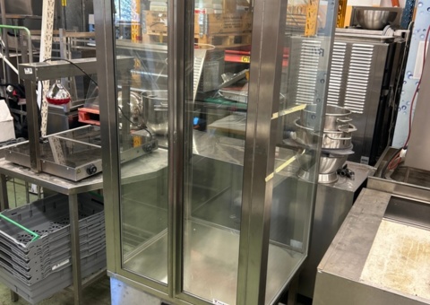 Refrigerated display cabinet – Haglund