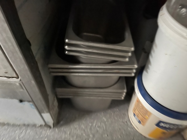 1580071-9 Kitchen utensils accessories, microwave, airfryer, baking trays, canteens, serving plates, dishes