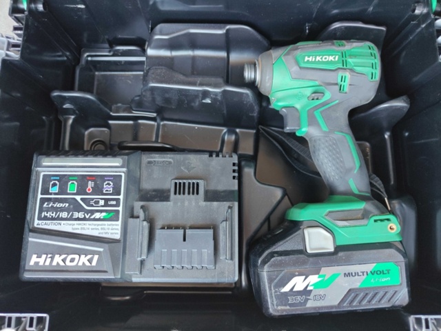 1484538-2 Bit puller, nut driver and screwdriver