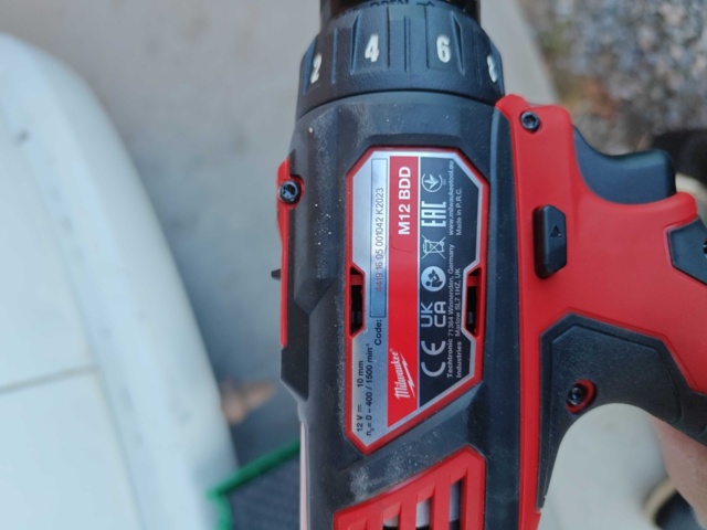 1484538-11 Bit puller, nut driver and screwdriver